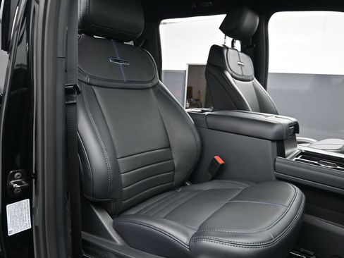 New 2026 Ford F250 Platinum image 27