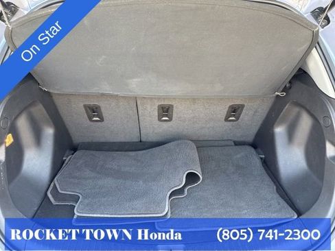 Used 2023 Chevrolet Bolt LT FWD image 9