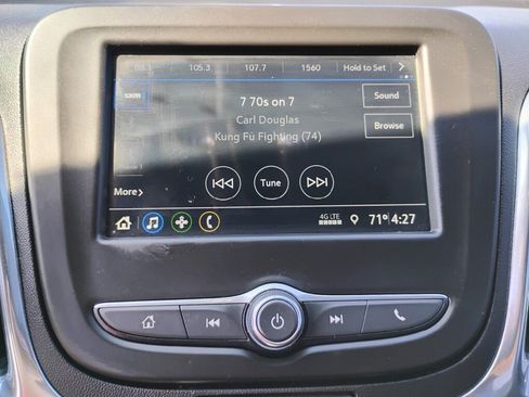 Used 2019 Chevrolet Equinox LT AWD/4WD image 18