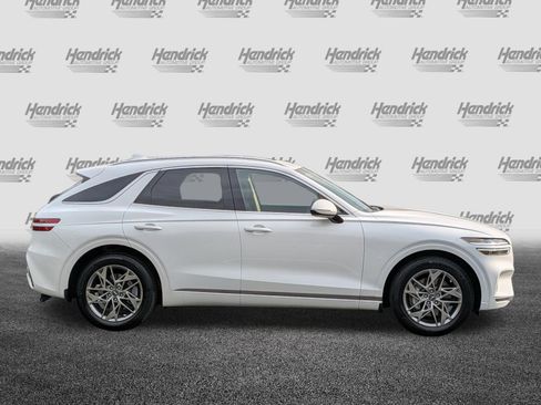 Used 2024 Genesis GV70 2.5T w/ Select Package AWD/4WD image 11