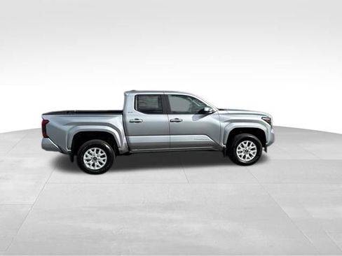New 2026 Toyota Tacoma SR5 AWD/4WD image 7