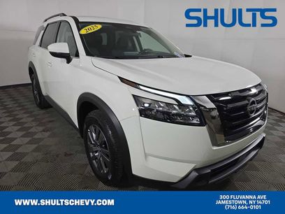 Used 2025 Nissan Pathfinder SV