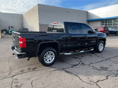 Used 2016 GMC Sierra 1500 SLE w/ SLE Value Package image 8