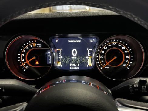 Used 2022 Jeep Wrangler Unlimited Sahara image 12