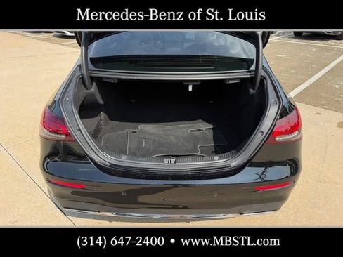 Used 2021 Mercedes-Benz E 350 4MATIC Sedan image 8