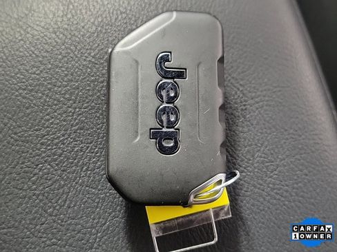 Used 2024 Jeep Wrangler Sport image 26