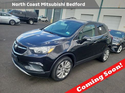 Used 2019 Buick Encore Preferred FWD image 1