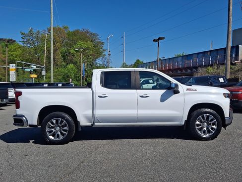 Certified 2022 Chevrolet Silverado 1500 LT image 7