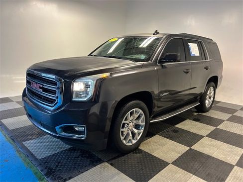 Used 2017 GMC Yukon SLT w/ Open Road Package image 3