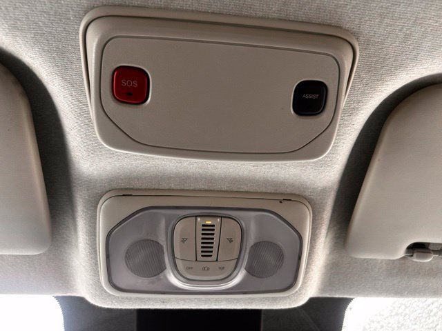 Used 2025 RAM ProMaster 2500 w/ Convenience Group FWD image 21