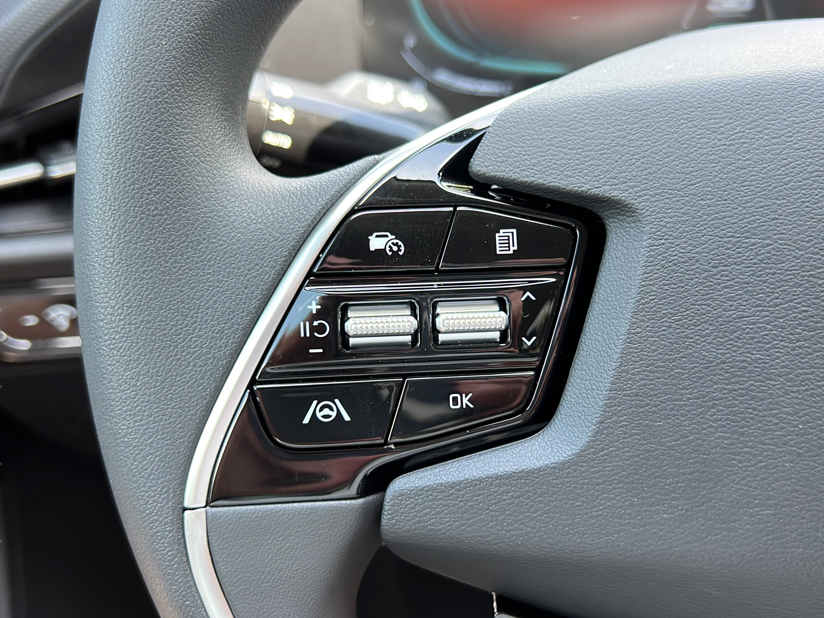 New 2026 Kia Niro LX FWD image 22