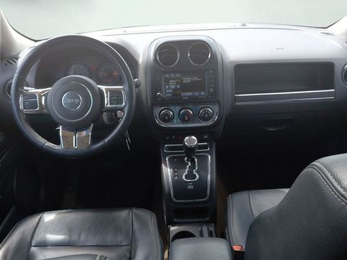 Used 2016 Jeep Patriot High Altitude AWD/4WD image 35