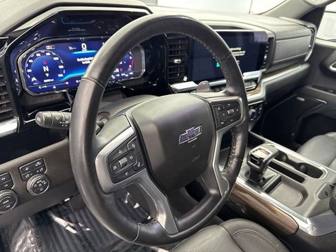 Used 2024 Chevrolet Silverado 1500 RST w/ True North Edition Plus AWD/4WD image 9