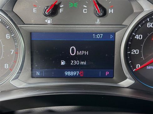 Used 2020 Chevrolet Traverse LT AWD/4WD image 18