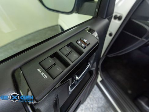 Used 2023 Toyota 4Runner TRD Off-Road Premium w/ Moonroof Package AWD/4WD image 12