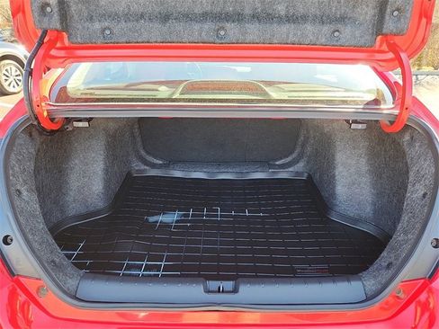 Used 2018 Honda Civic Touring image 32