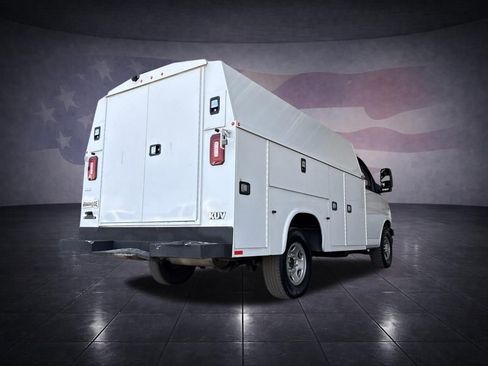 Used 2021 Chevrolet Express 3500 w/ Power Convenience Package RWD image 5