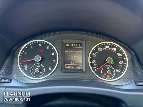 Used 2015 Volkswagen Tiguan SEL AWD/4WD image 9