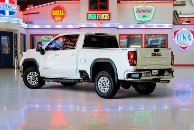 Used 2022 GMC Sierra 2500 SLE w/ SLE Value Package; AWD/4WD image 4