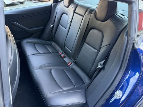 Used 2023 Tesla Model 3 Standard Range image 31