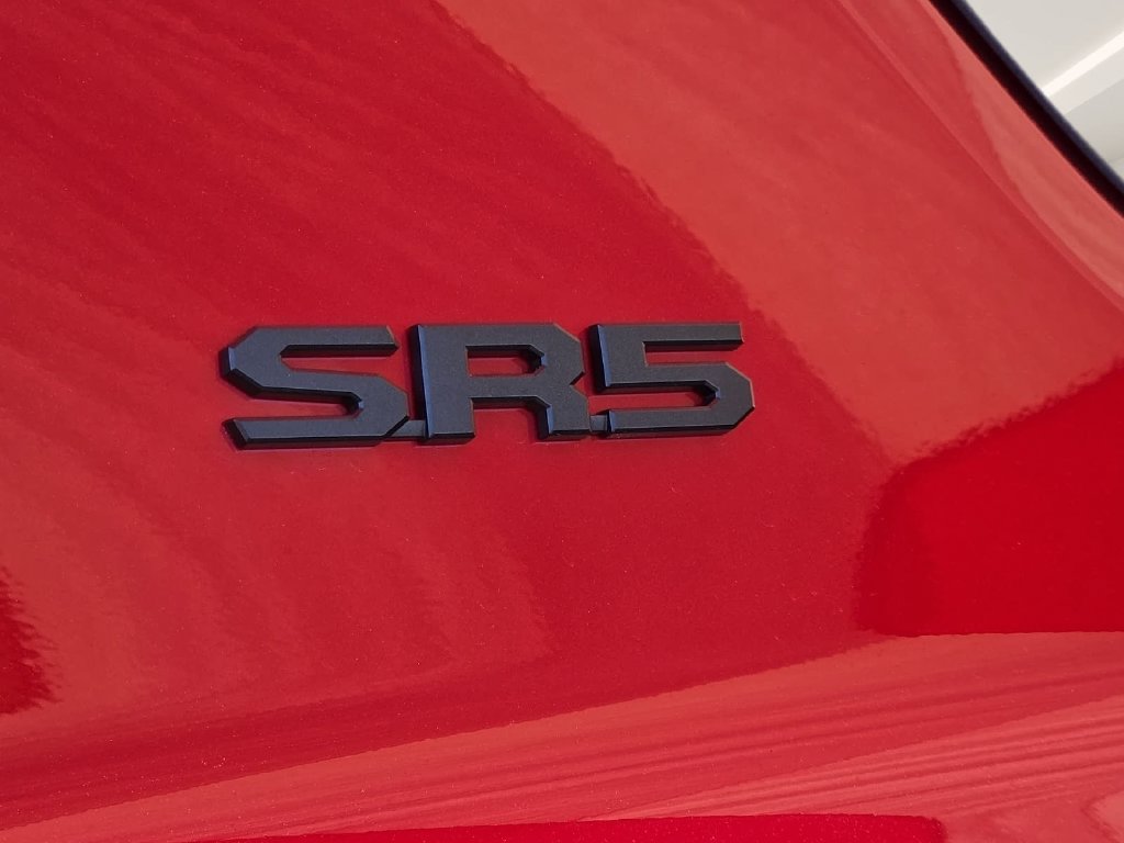 New 2026 Toyota 4Runner SR5 AWD/4WD image 11