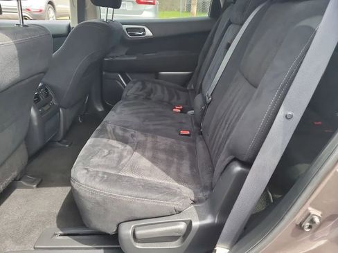 Used 2015 Nissan Pathfinder SV w/ Cargo Package AWD/4WD image 22