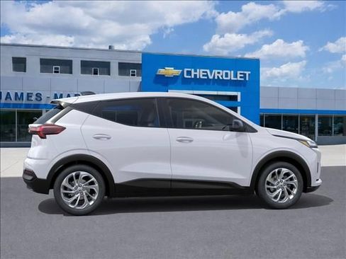 New 2027 Chevrolet Bolt LT w/ LPO, All-Weather Package FWD image 5