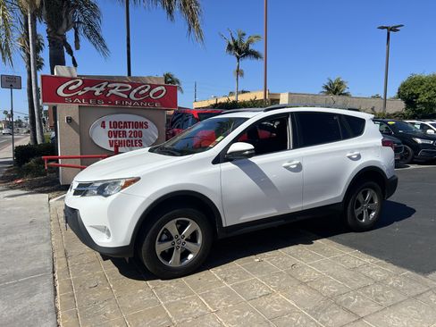 Used 2015 Toyota RAV4 XLE image 5