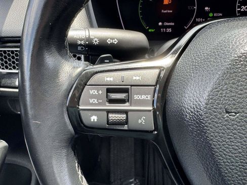 Used 2025 Honda Civic Sport image 28