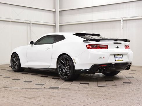 Used 2018 Chevrolet Camaro ZL1 RWD image 6