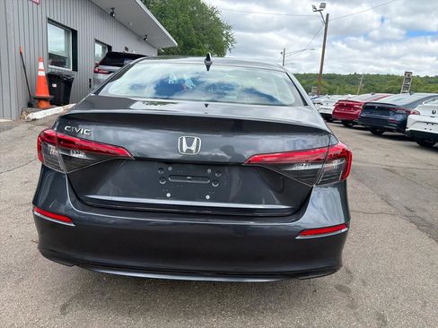 Used 2024 Honda Civic EX image 8