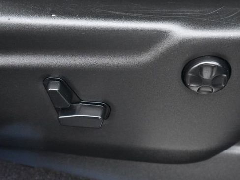 Used 2018 Jeep Grand Cherokee High Altitude image 14