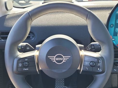 New 2025 MINI Cooper S image 24