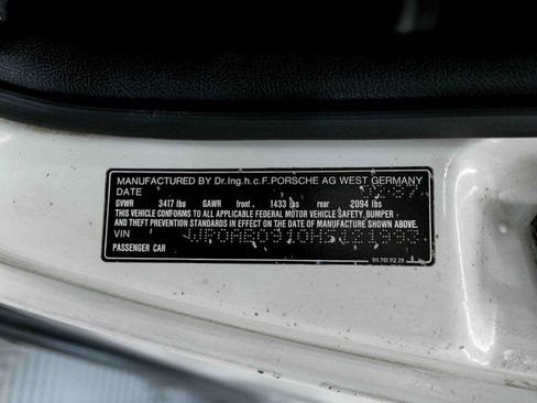 Used 1987 Porsche 911 Carrera RWD image 86