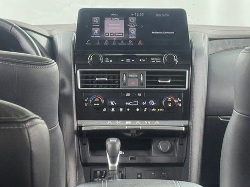 Used 2023 Nissan Armada Platinum w/ Captain's Chairs Package AWD/4WD image 18