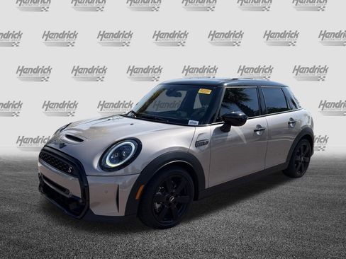 Used 2023 MINI Cooper S FWD image 10