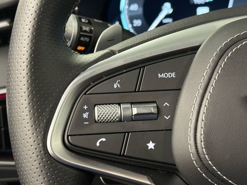 Used 2025 Genesis GV70 2.5T Sport Prestige w/ Sport Prestige Package image 23