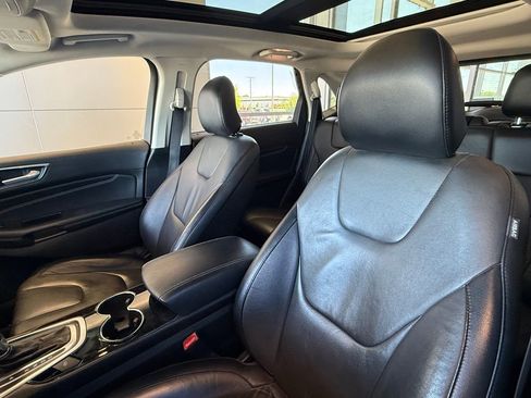 Used 2016 Ford Edge Titanium AWD/4WD image 11