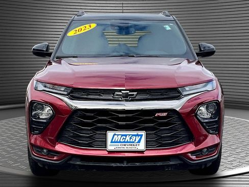 Used 2023 Chevrolet TrailBlazer RS w/ Convenience Package image 2