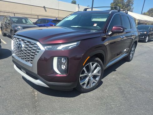 Used 2021 Hyundai Palisade SEL FWD image 2