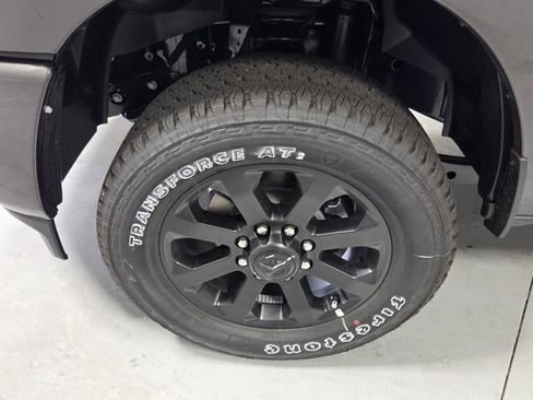 New 2026 RAM 2500 Big Horn AWD/4WD image 17