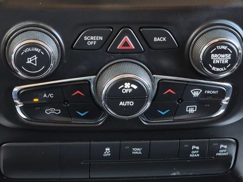 Used 2018 RAM 1500 Lone Star AWD/4WD image 26