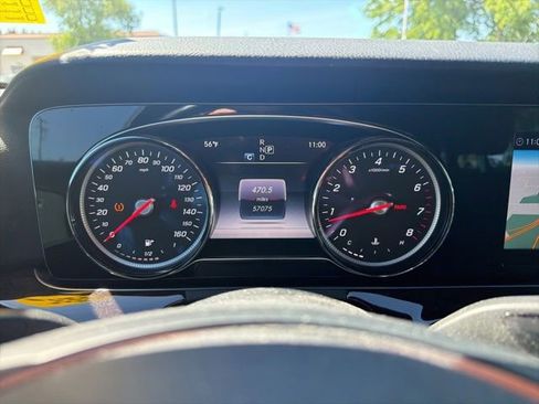 Used 2018 Mercedes-Benz E 300 4MATIC image 18