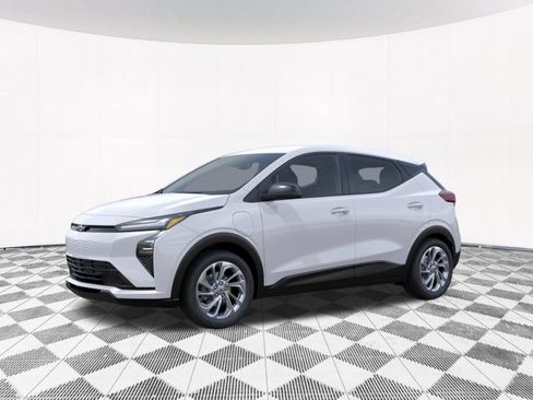 New 2027 Chevrolet Bolt LT FWD image 6