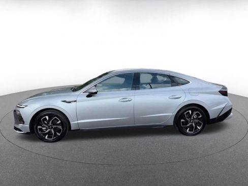 Used 2025 Hyundai Sonata SEL image 12