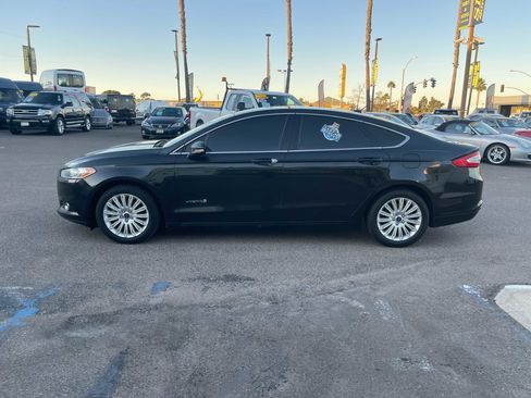 Used 2013 Ford Fusion SE image 6