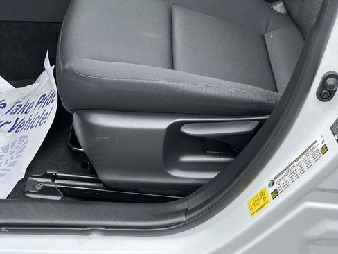 Used 2025 Toyota Corolla LE w/ LE Premium Package FWD image 15