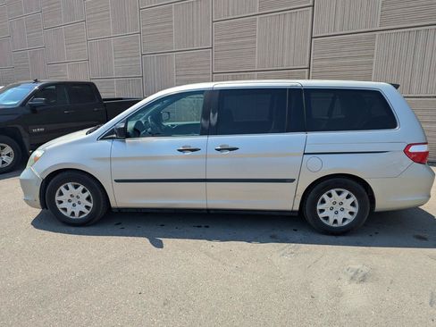 Used 2007 Honda Odyssey LX image 2