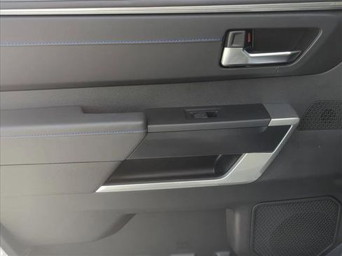 Certified 2025 Toyota Tundra Platinum image 22