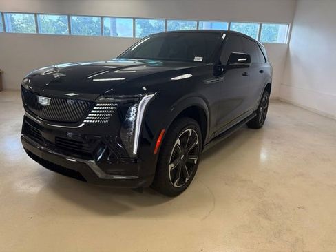 Used 2025 Cadillac Escalade IQ Sport 1 AWD/4WD image 3